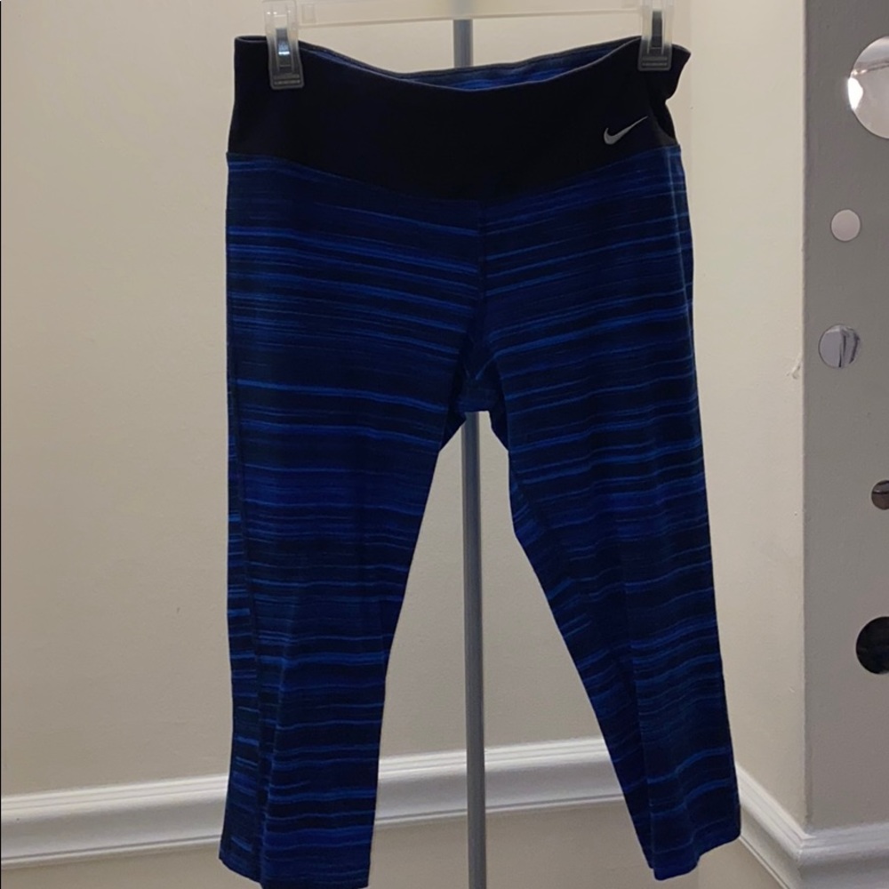 Nike leggings